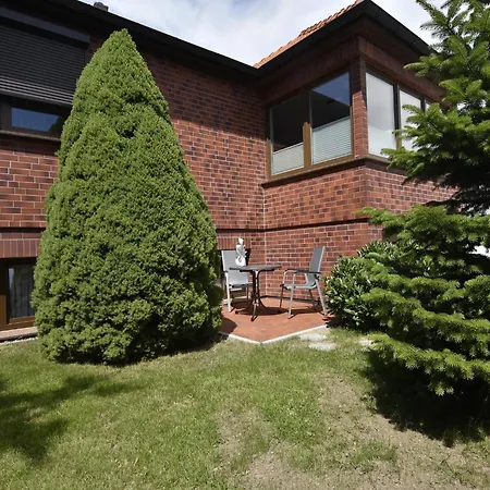 Cozy Retreat In Kroepelin, Cleaning Included Apartmán *